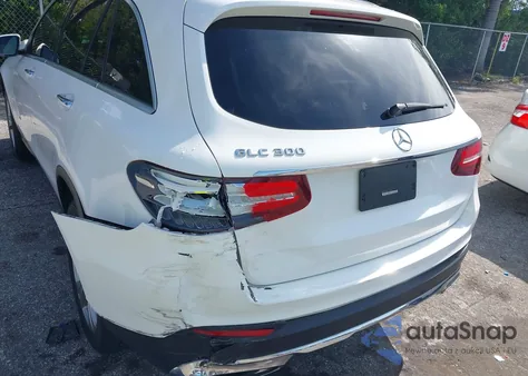 2018 Mercedes-Benz Glc 300 из США, поврежденный, VIN WDC0G4JB8JV110716